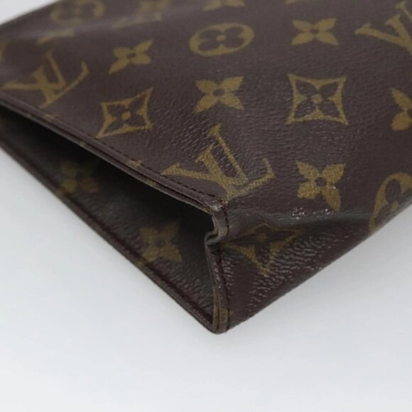 LOUIS VUITTON Monogram Poche Toilette 15 Pouch - Picture 13 of 16